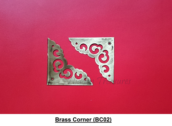 02 Brass Corner