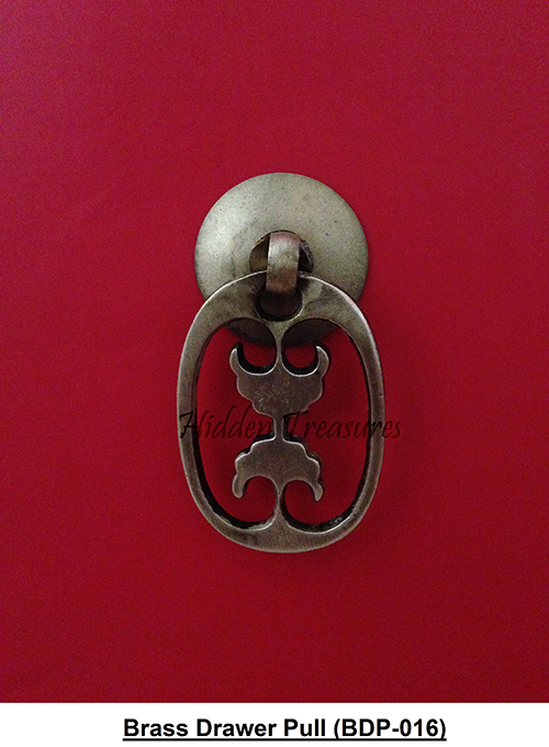16 Brass double ruyi design drawer pull