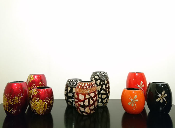 04 Lacquer Candle Holder 