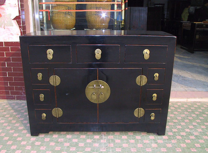 03 Antique 3 drawers 2 doors Sideboard