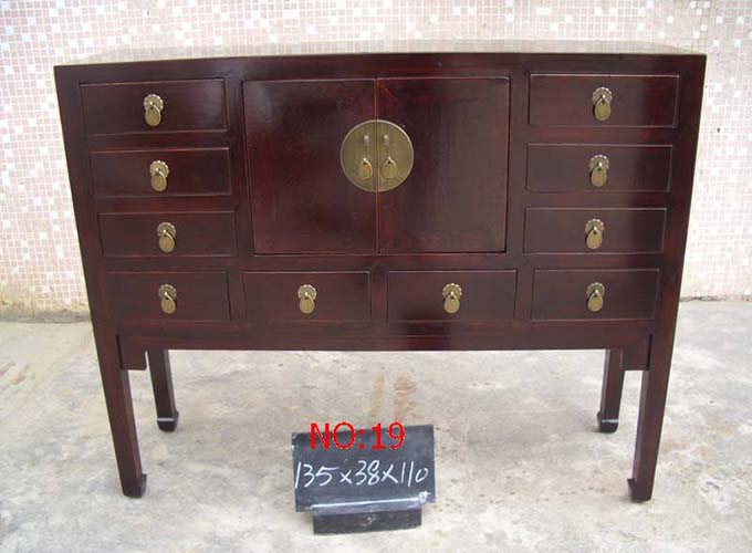 05 Antique 8 drawers 2 doors Sideboard