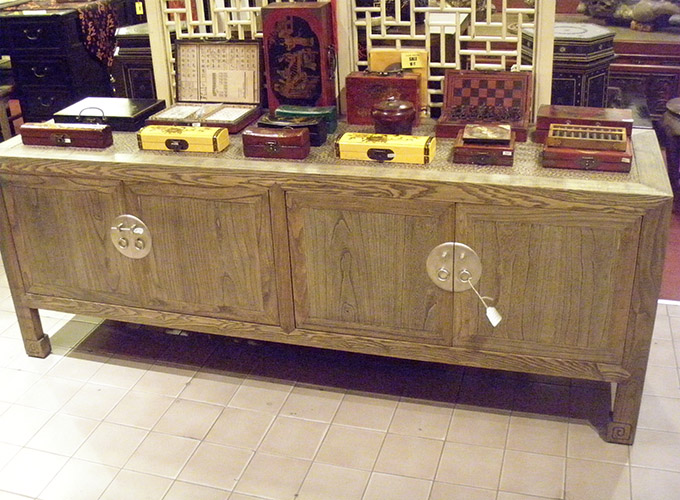 06 Custom make 4door TV sideboard