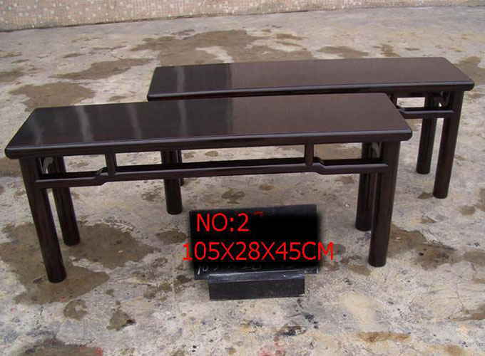 01 Custom made bench